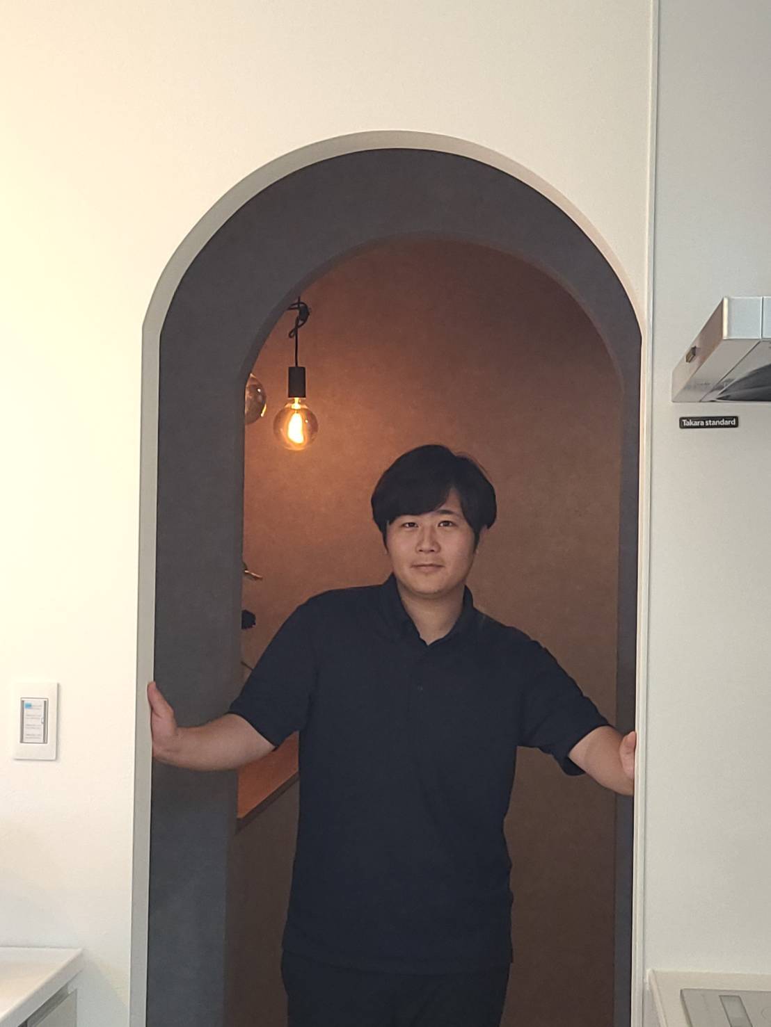 開　亮平