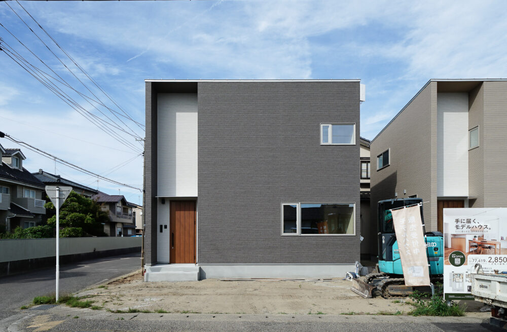 【 建売販売中 】落ち着きのある家 ｜新潟市西区新中浜 A棟｜6月OPEN