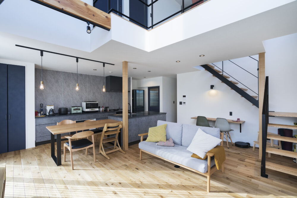 やさしい光と音に包まれる住まい